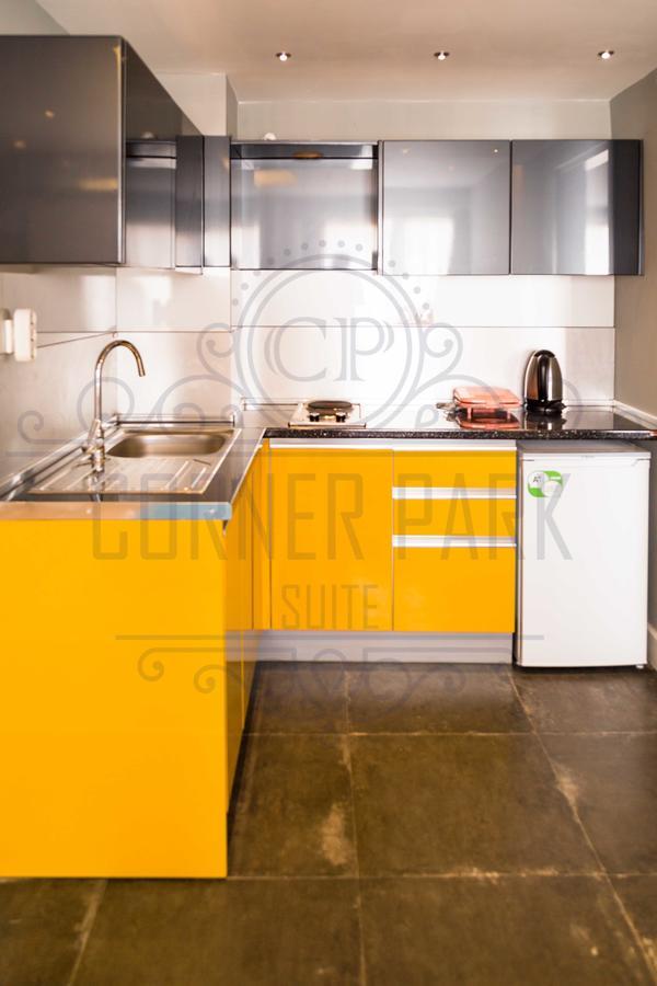 Corner Park Suite Hotel Isztambul Kültér fotó